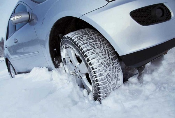 5 Dinge, auf die du im Winter in deinem Auto besonders achten solltest